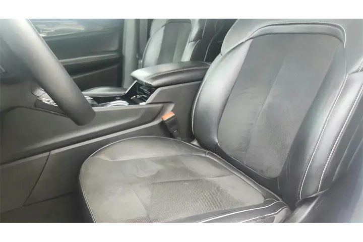 $24820 : Jeep Grand Cherokee L 2021 4 image 10