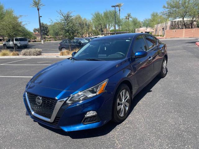 $15995 : 2020 Altima 2.5 S image 2