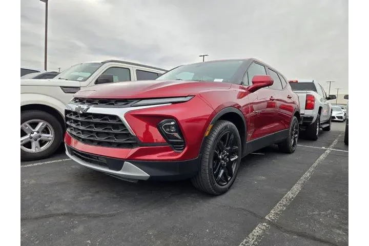 $26991 : Chevrolet Blazer 2023 LT 4dr image 2