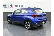 $18988 : Hyundai VENUE 2024 SEL 4dr C thumbnail