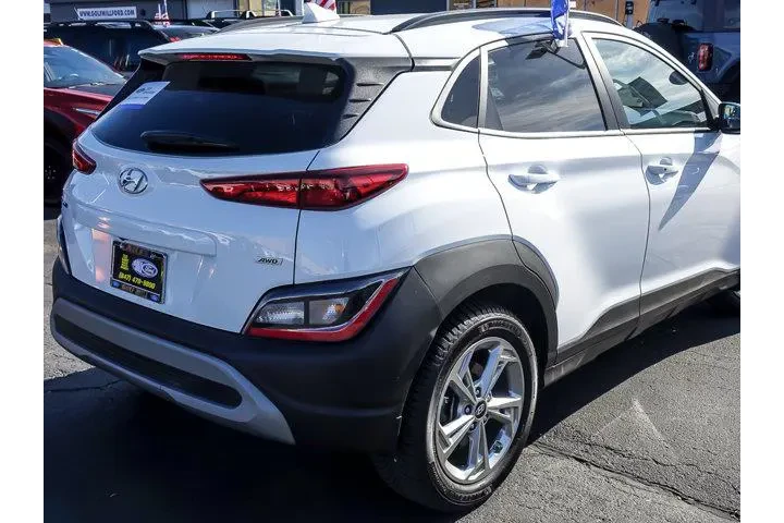 $19880 : Hyundai KONA 2023 AWD SEL 4d image 7