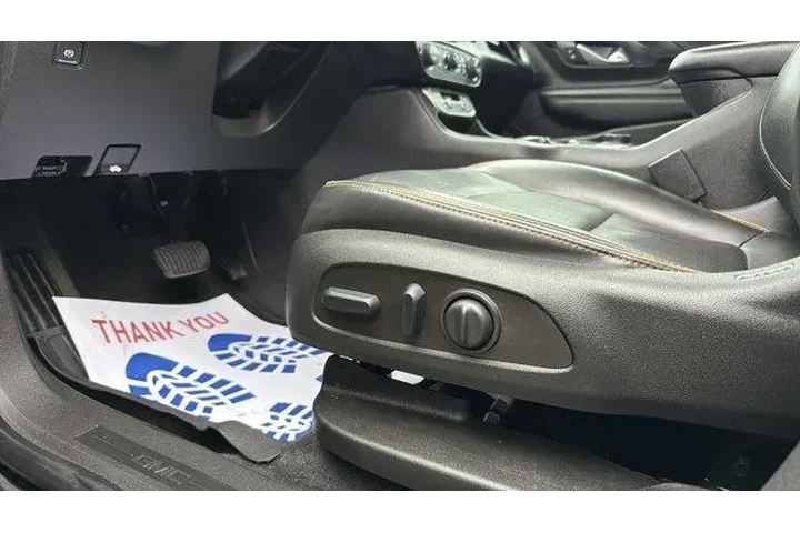 $24402 : GMC Terrain 2022 AWD AT4 4dr image 9