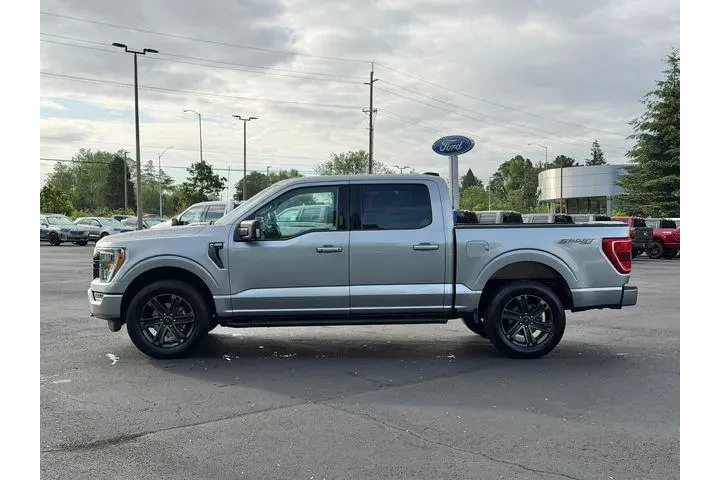 $31995 : Ford F-150 2021 4x4 Lariat 4 image 6