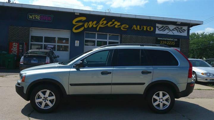 $5999 : 2004 XC90 2.5T image 1