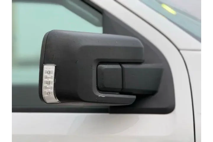 $33800 : Ford F-150 2021 4x4 XLT 4dr image 8