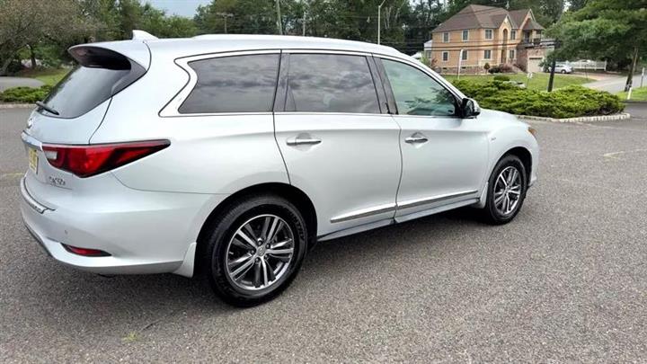 $23499 : Used 2018 QX60 AWD for sale i image 4