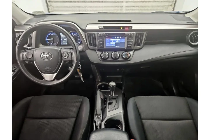 $20998 : Toyota RAV4 2018 LE 4dr SUV image 9
