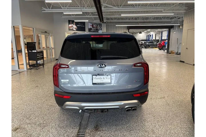 $23495 : 2020 Telluride S image 6