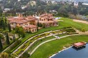 Casa  Lago Beverly Hills thumbnail 1