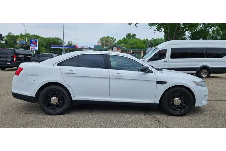 $8990 : 2014 Taurus Police Interceptor image 5