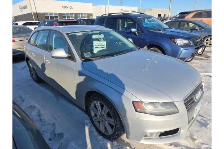 $6980 : 2009 A4 2.0T Avant quattro image 1