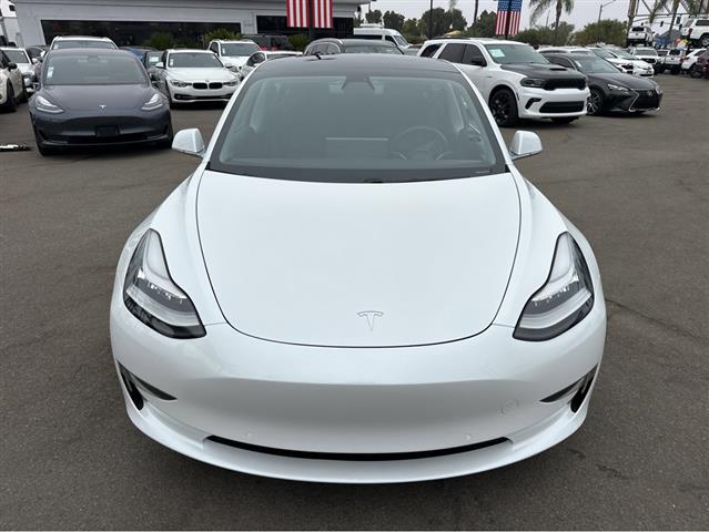 $21497 : 2019 Model 3 Standard Range P image 3