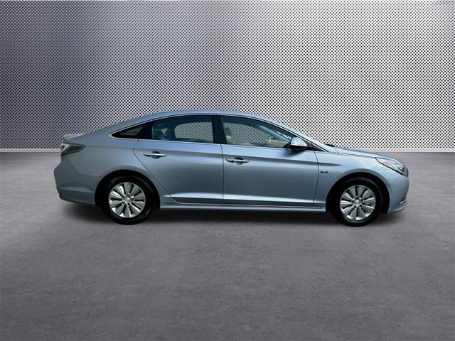 $14507 : 2016 Sonata Hybrid SE image 9