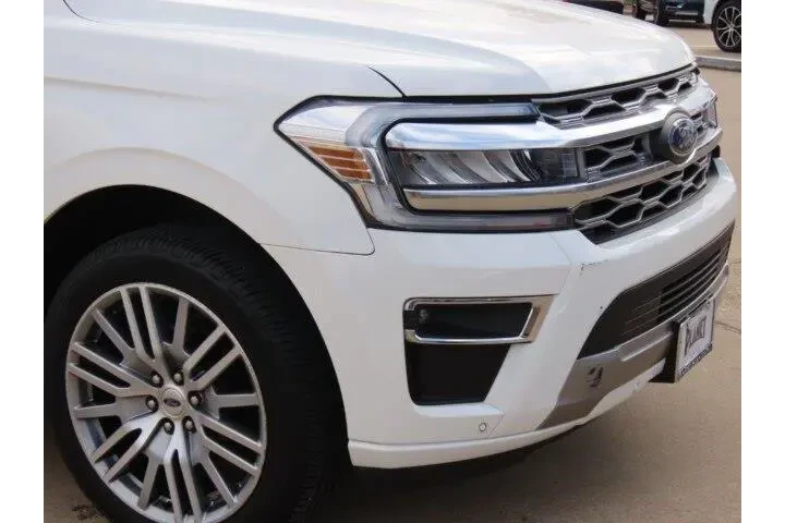 $37745 : Ford Expedition MAX 2022 4x2 image 4