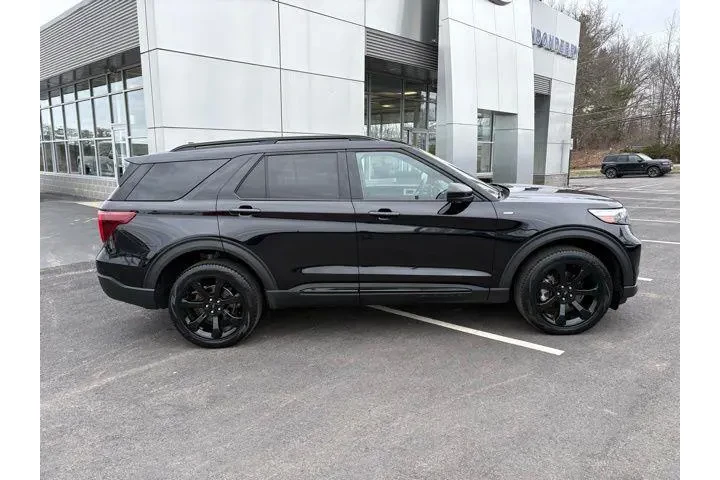 $36995 : Ford Explorer 2023 AWD ST-Li image 2