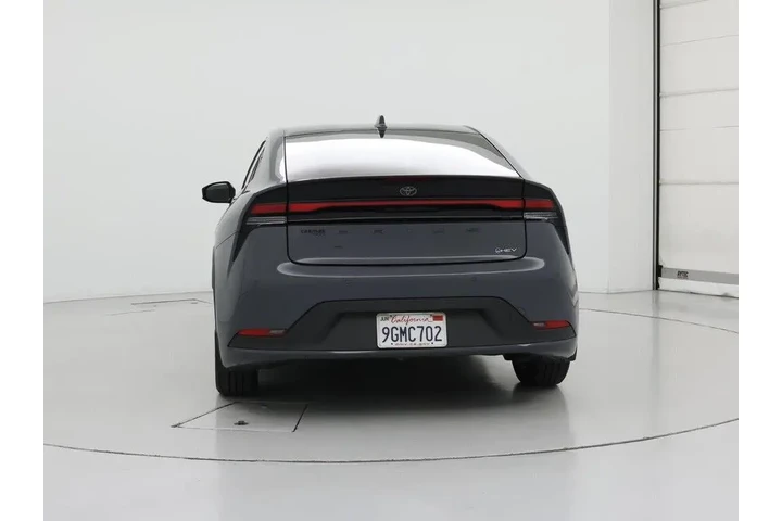 $24998 : Toyota Prius 2023 LE 4dr Hat image 6