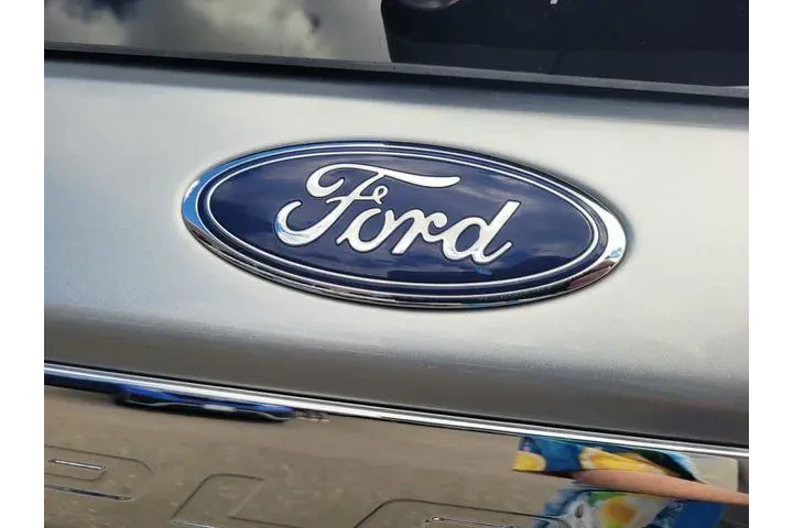 $39308 : Ford Explorer 2023 AWD Limit image 7