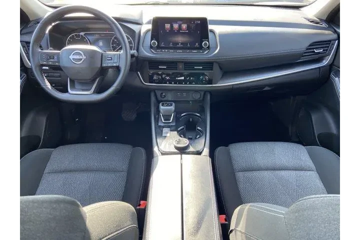 $19287 : Nissan Rogue 2025 AWD SV 4dr image 9