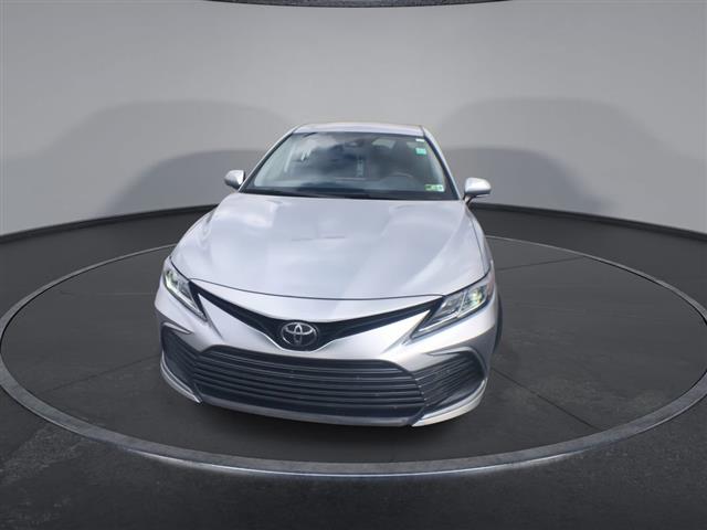 $23500 : PRE-OWNED 2021 TOYOTA CAMRY LE image 3