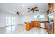 $2430 : Beautiful House in  West Adams thumbnail