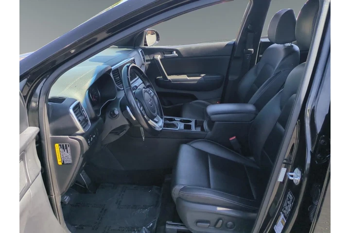 $22950 : Kia Sportage 2022 Nightfall image 9