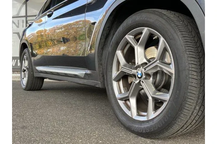 BMW X4 2022 AWD xDrive30i 4d image 9