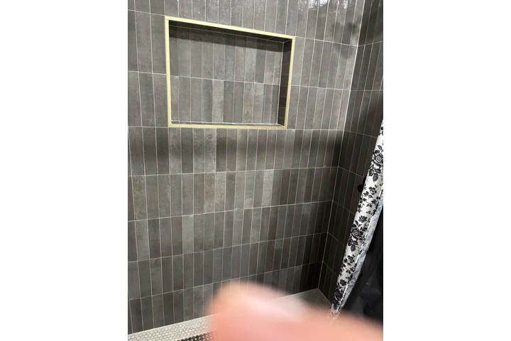 $900 : SE RENTA CUARTO EN UNA CASA image 1