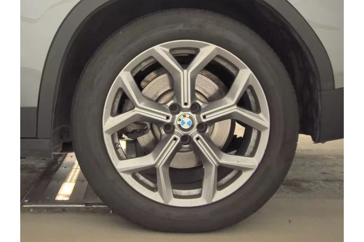 $28990 : BMW X3 2024 AWD xDrive30i 4d image 10