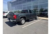 $23903 : GMC Sierra 1500 2017 4x4 SLE thumbnail