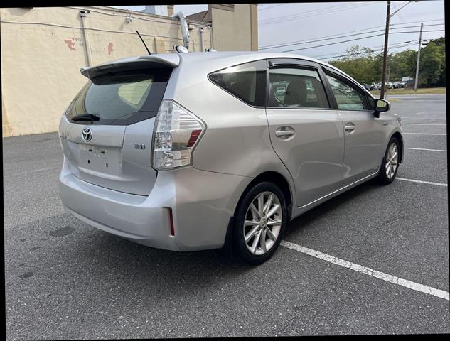 $12800 : 2012 TOYOTA PRIUS V2012 TOYOT image 4