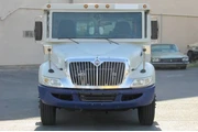 $15995 : 2006 International DuraStar 4 thumbnail