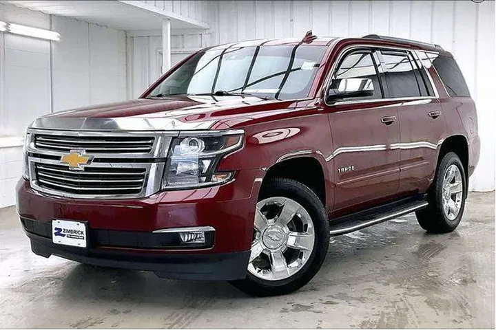 $27490 : Chevrolet Tahoe 2018 4x4 Pre image 2