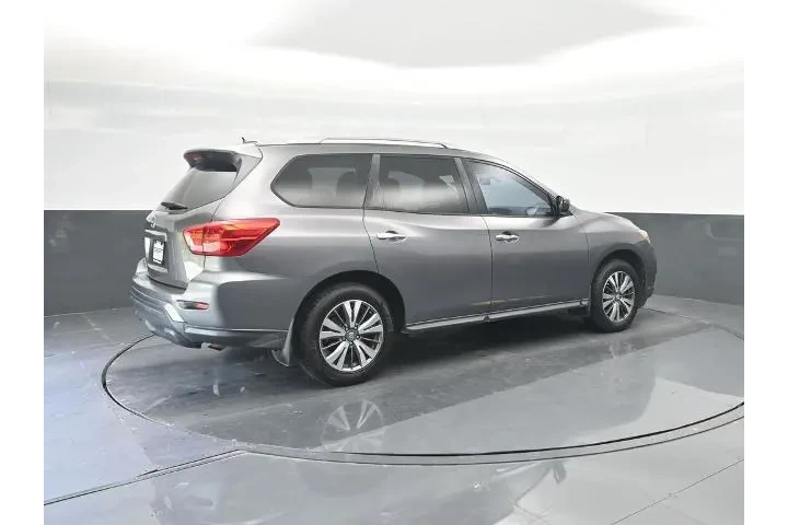 $11998 : Nissan Pathfinder 2017 S 4dr image 4