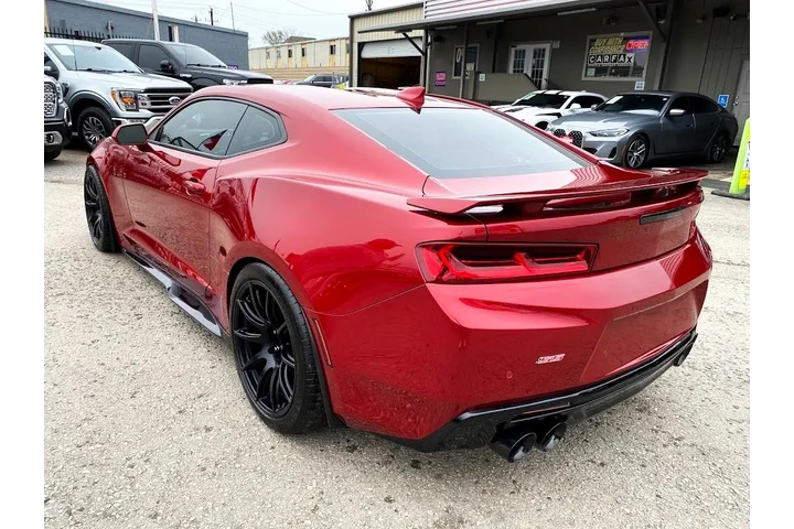 2018 Camaro 2SS Coupe 8A image 4