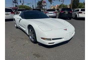 $11998 : 2004 Corvette thumbnail