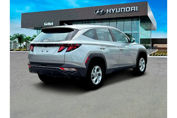 $18989 : Hyundai TUCSON 2024 AWD SE 4 image 7