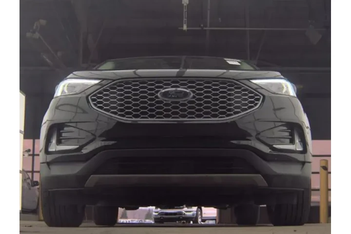 $21199 : Ford Edge 2023 AWD ST-Line 4 image 4