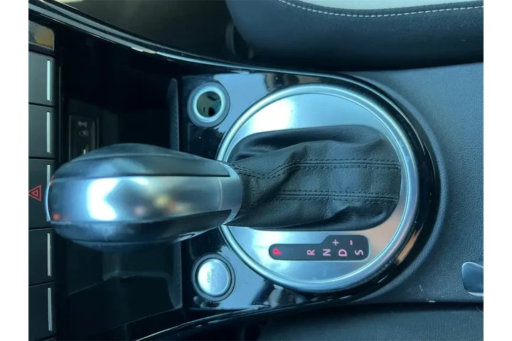 $22500 : Volkswagen Beetle Convertibl image 10