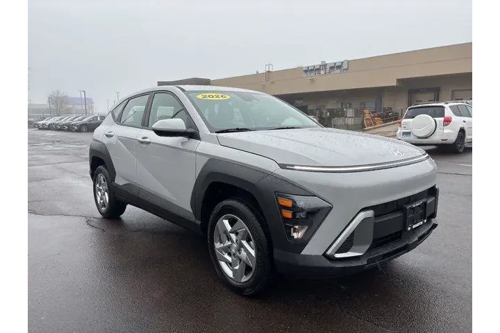 $27495 : Hyundai KONA 2026 SE AWD 4dr image 1