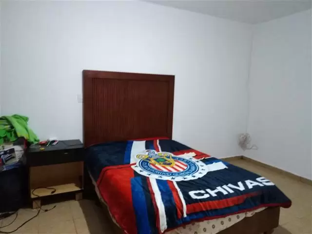 $1 : HABITACIÓN  P UNA SOLA PERSONA image 1