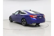 $23998 : Honda Accord 2022 Sport 4dr thumbnail