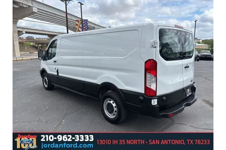 $23998 : Ford Transit 2019 250 3dr LW image 4