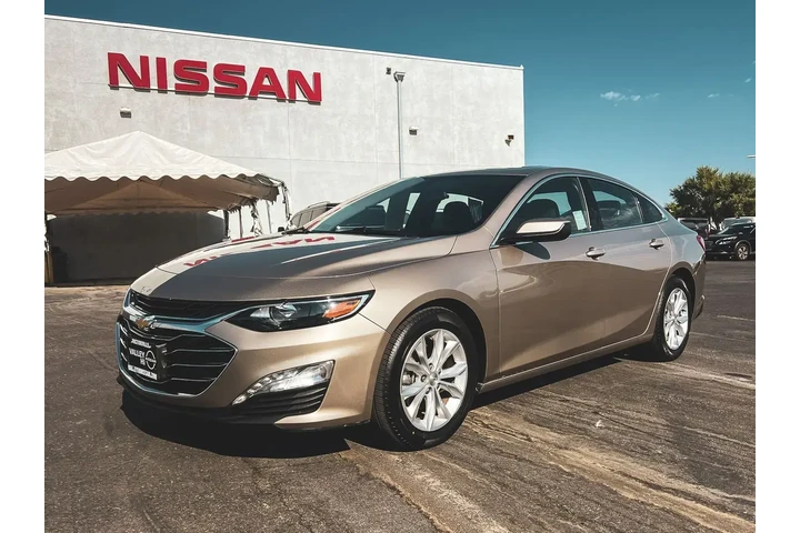 $18731 : Chevrolet Malibu 2022 LT 4dr image 5