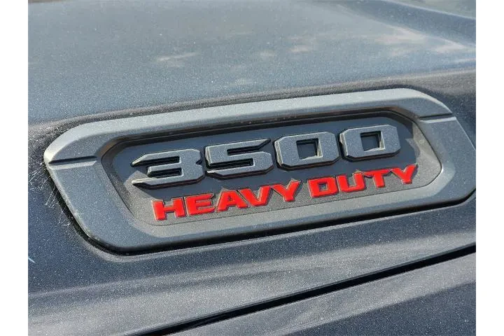 Ram 3500 2025 4x4 Big Horn 4 image 8