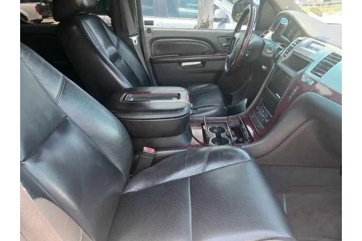 $12000 : 2010 Escalade ESV Premium image 9