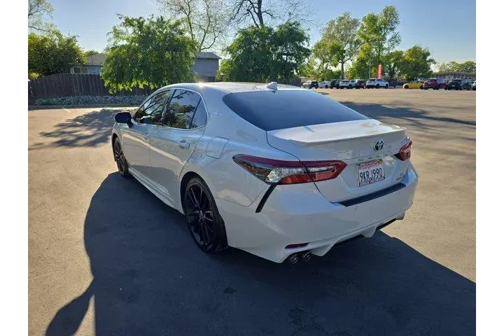 $32995 : Toyota Camry Hybrid 2024 XSE image 5
