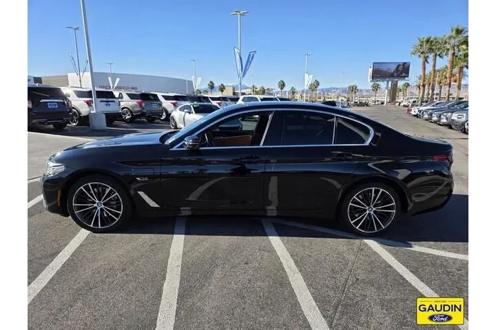 $34509 : BMW 5 Series 2023 530e 4dr S image 4
