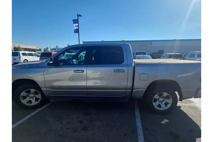 $28000 : Ram 1500 2022 4x2 Big Horn 4 image 5