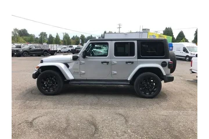 $27986 : Jeep Wrangler 2023 4x4 Sahar image 2