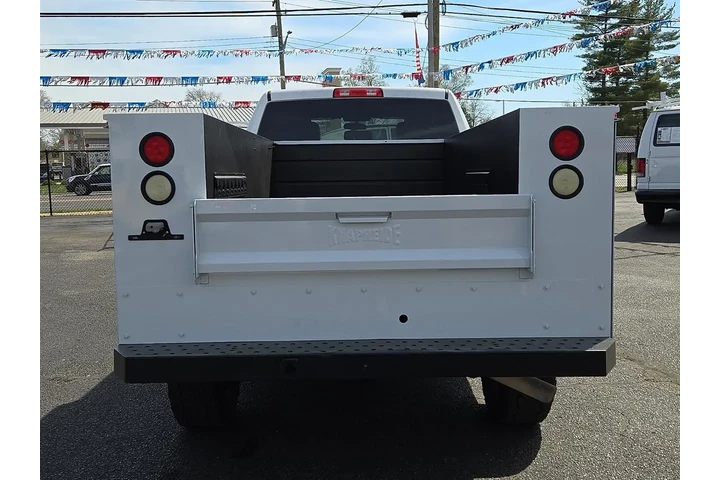 2022 RAM 2500 Tradesman Crew image 5